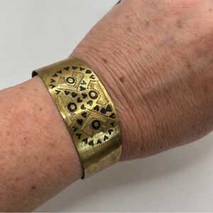 Vintage Solid Brass Cuff With Black Eyelet Etched Design